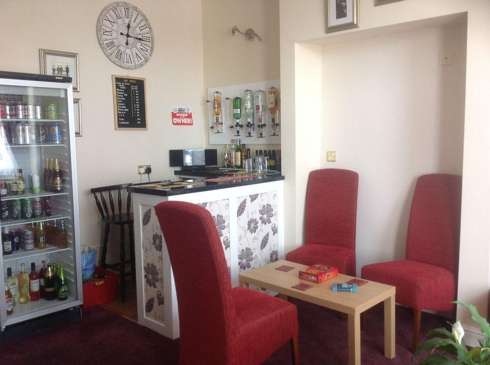 Cleasewood Hotel 4*