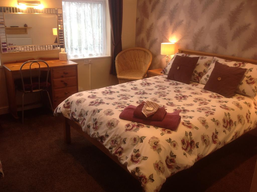Cleasewood Hotel