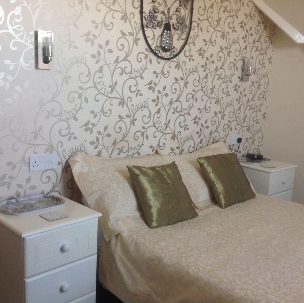 Cleasewood Hotel 4*