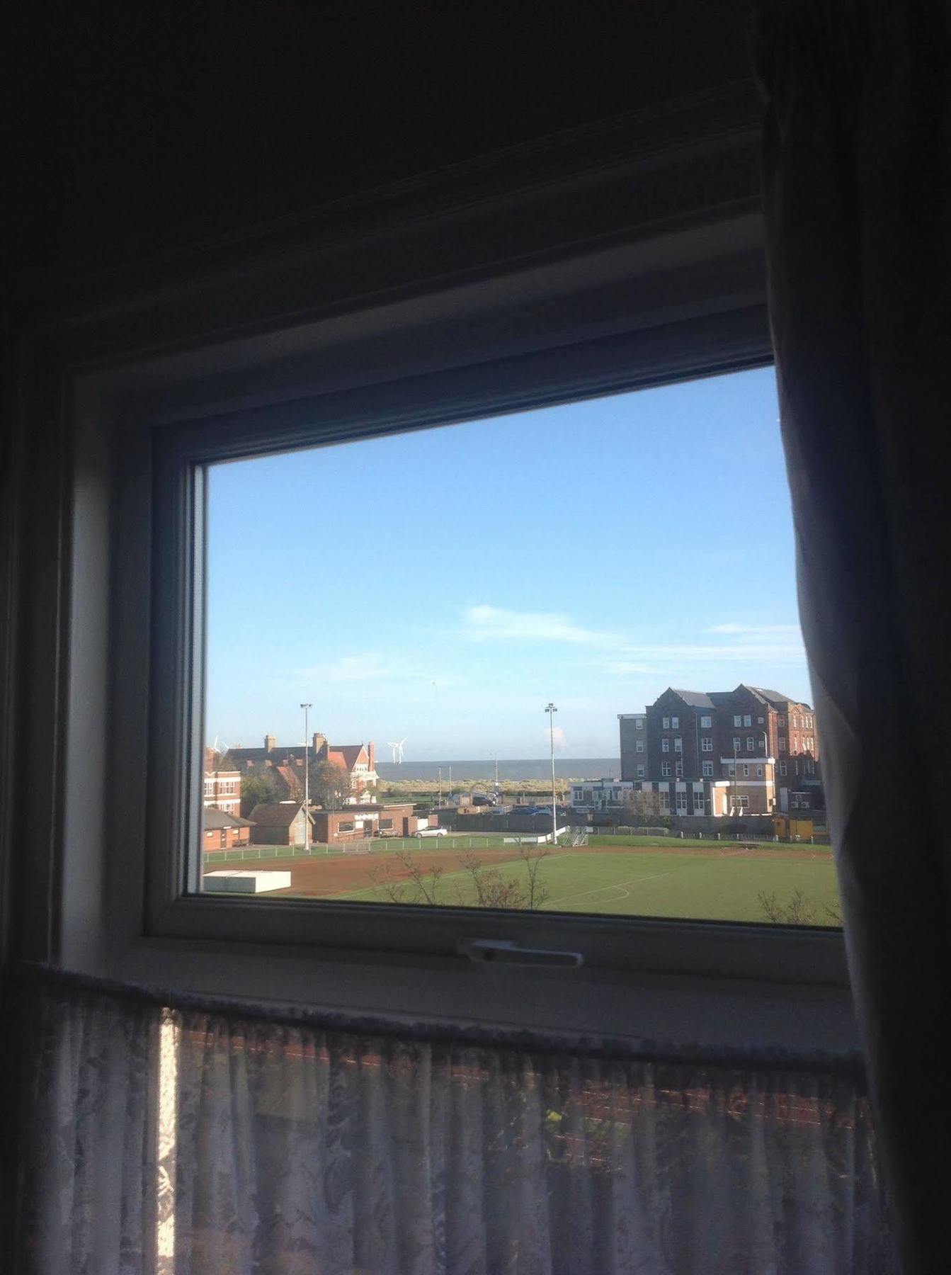 Cleasewood Hotel 4*